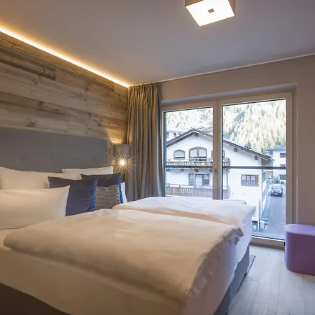 بوستريسيدينز 4*