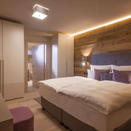 Postresidenz 4*