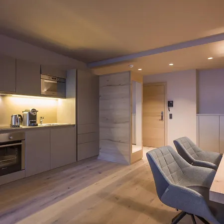 Postresidenz מלון דירות