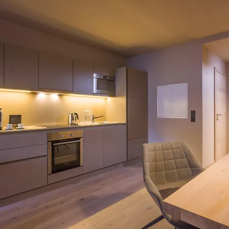 Postresidenz מלון דירות