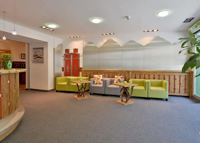 Postresidenz 迈尔霍芬