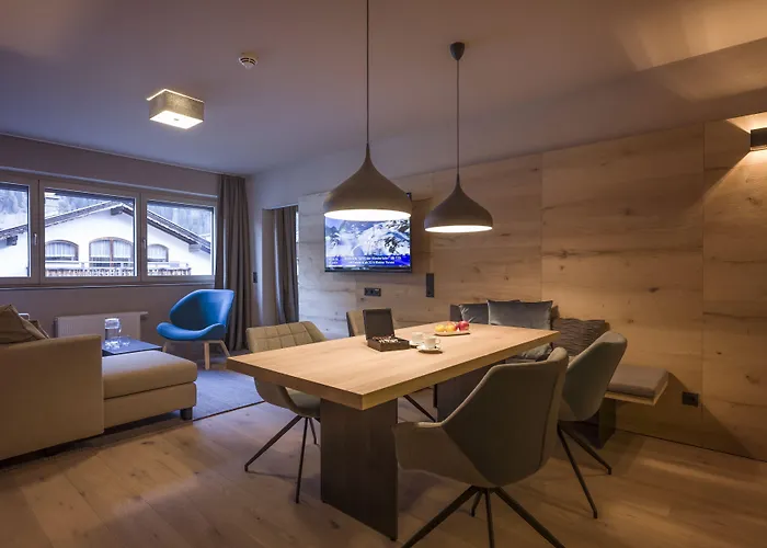 Postresidenz 公寓式酒店 4*